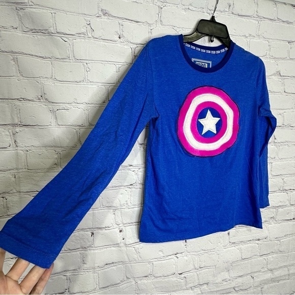 Marvel Captain America pink shield long sleeve shirt - Picture 2 of 7